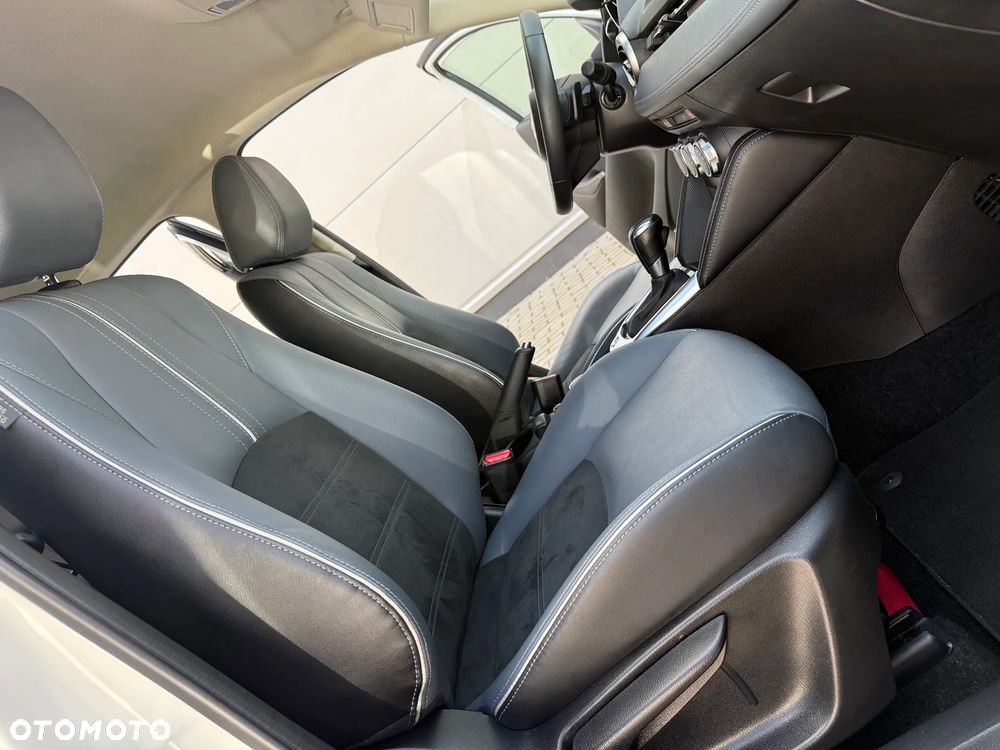 Mazda 2 1.5 Takumi - 8