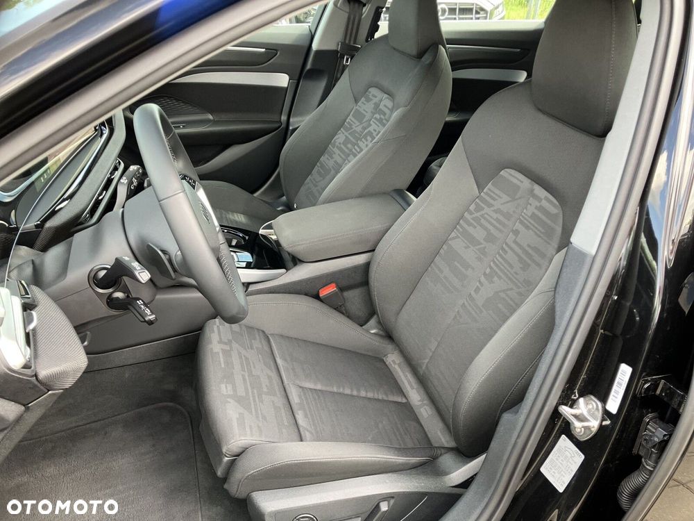 Audi A6 Avant - 17