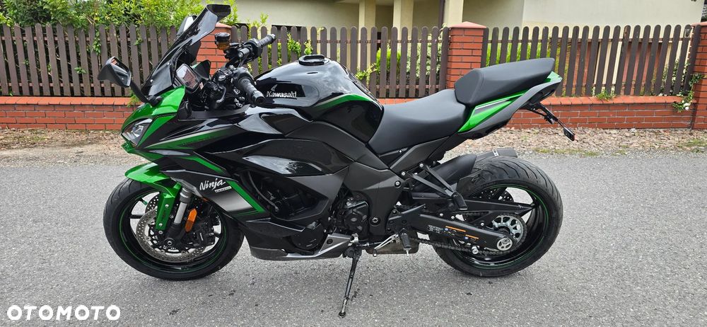 Kawasaki Ninja 1000 SX - 9