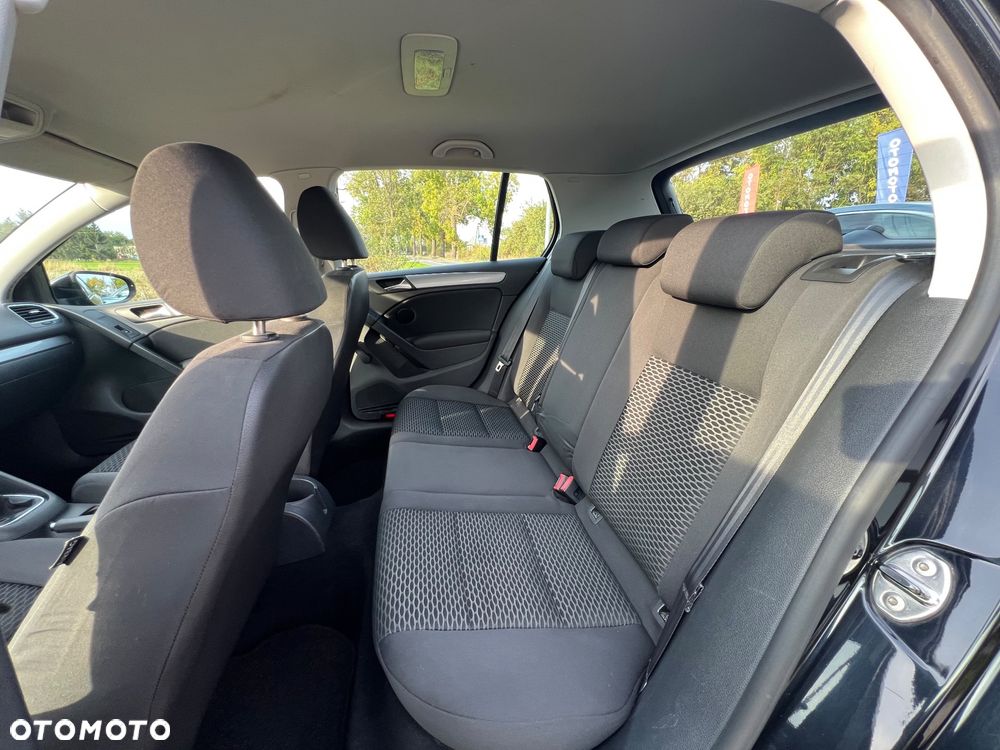 Volkswagen Golf - 19