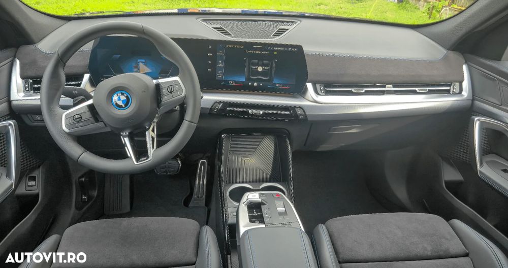 BMW iX2 - 8