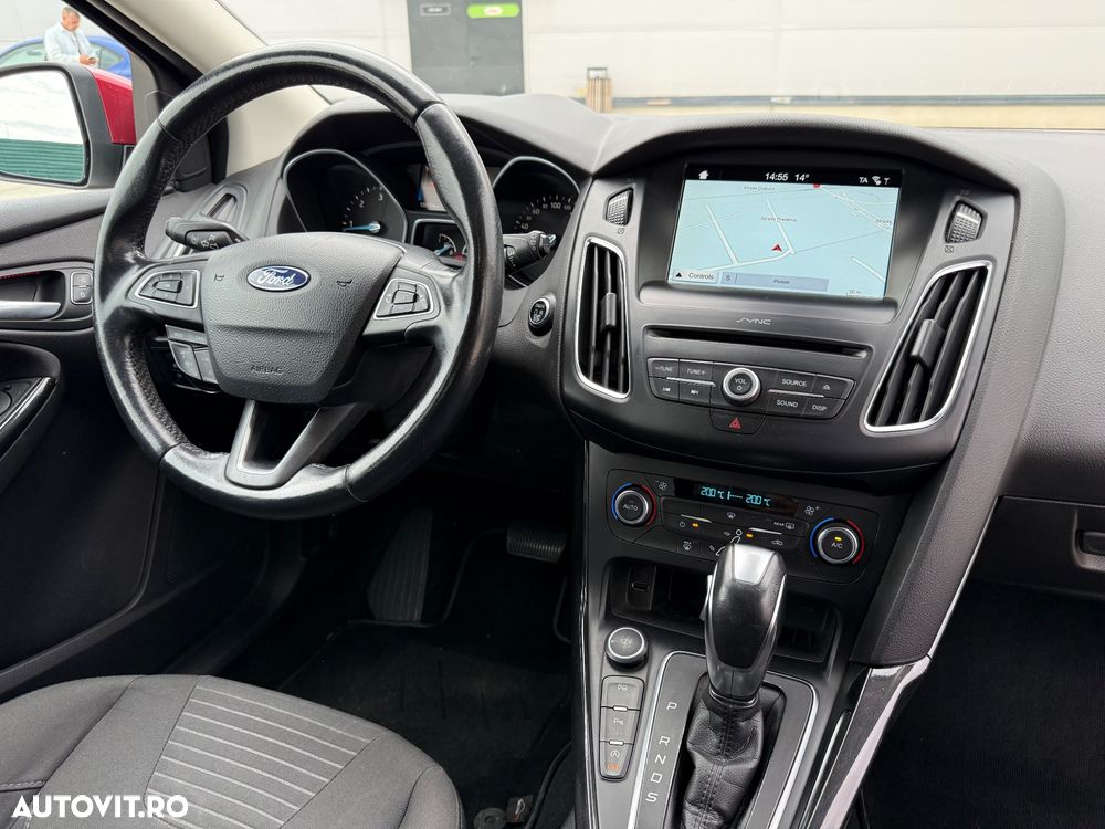Ford Focus - 18