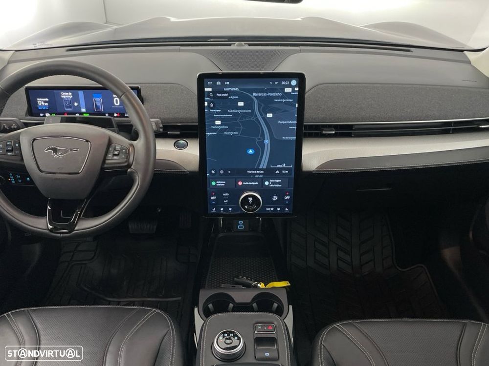 Ford Mustang Mach-E 75.7 kWh Base - 10