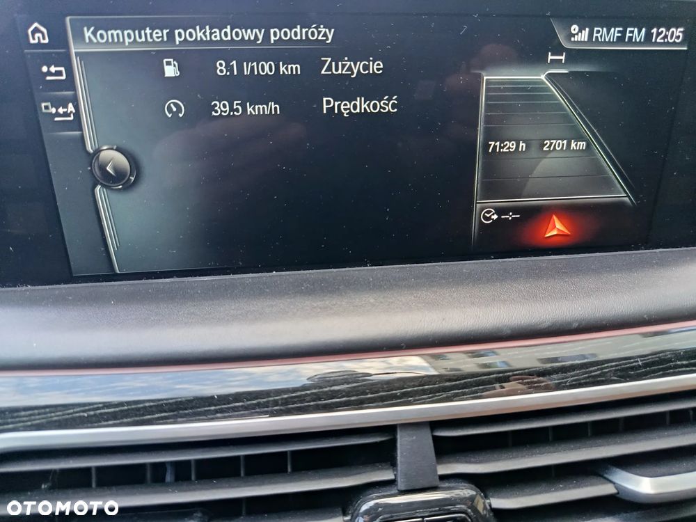 BMW Seria 7 730d xDrive - 23