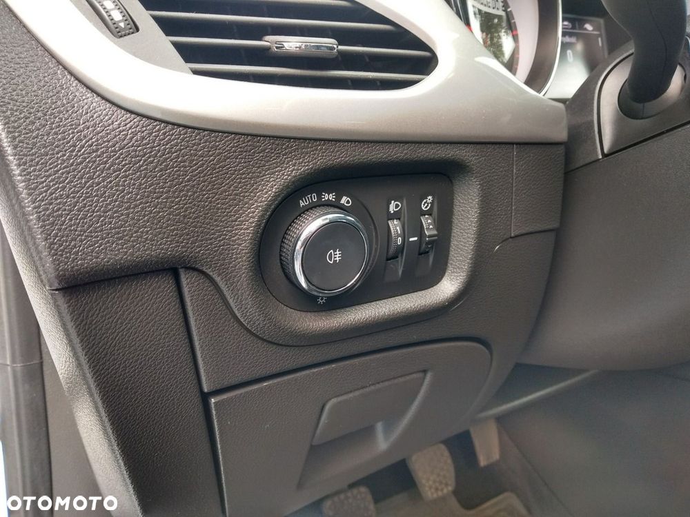 Opel Astra 2020