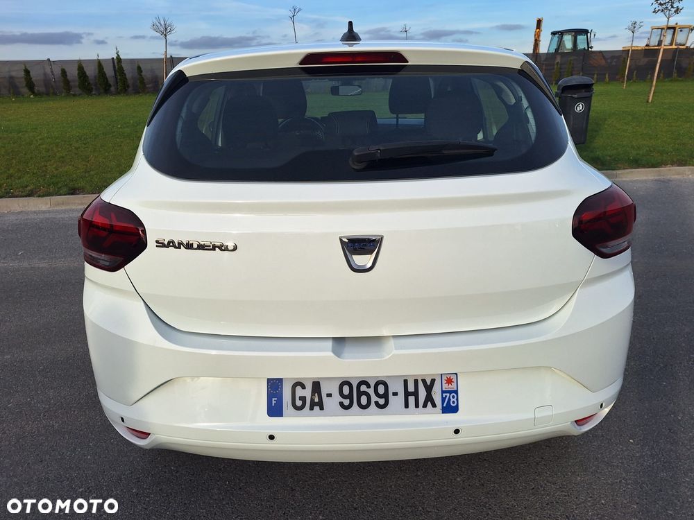 Dacia Sandero - 5