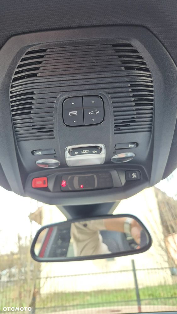 Peugeot 3008 PureTech 130 Stop & Start GPF Crossway - 18