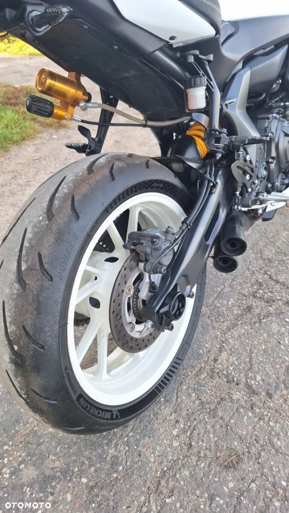 Yamaha R7 - 22