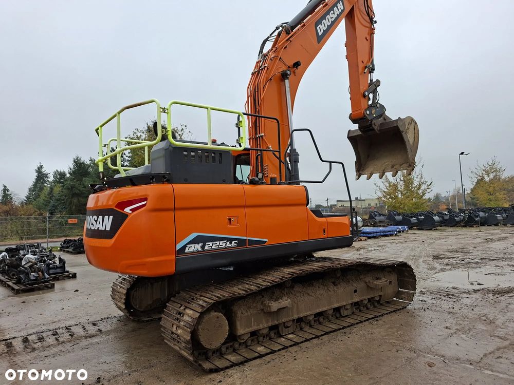 Doosan DX225LC-7X - 2