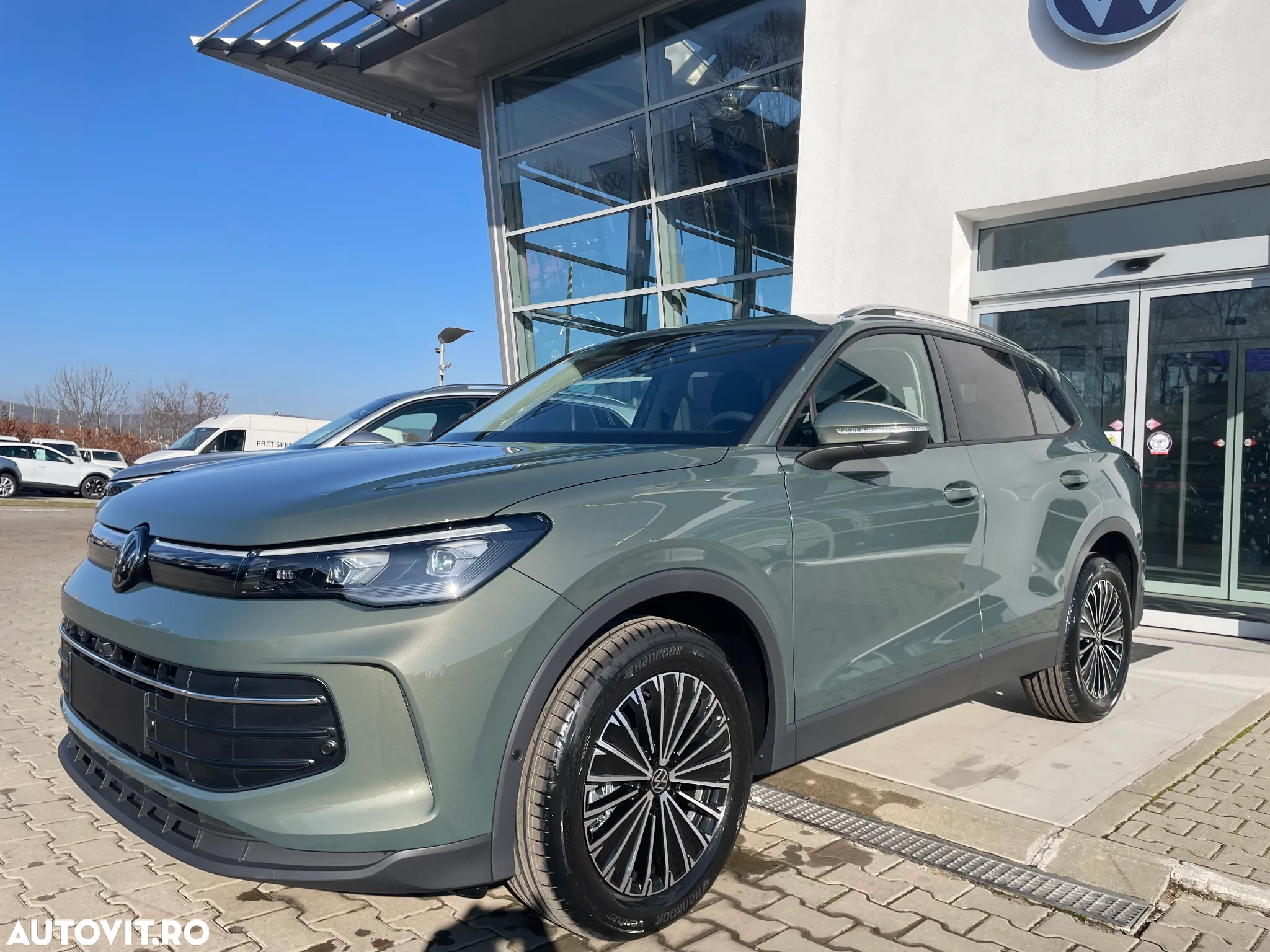 Volkswagen Tiguan 2.0 TDI DSG Life - 8