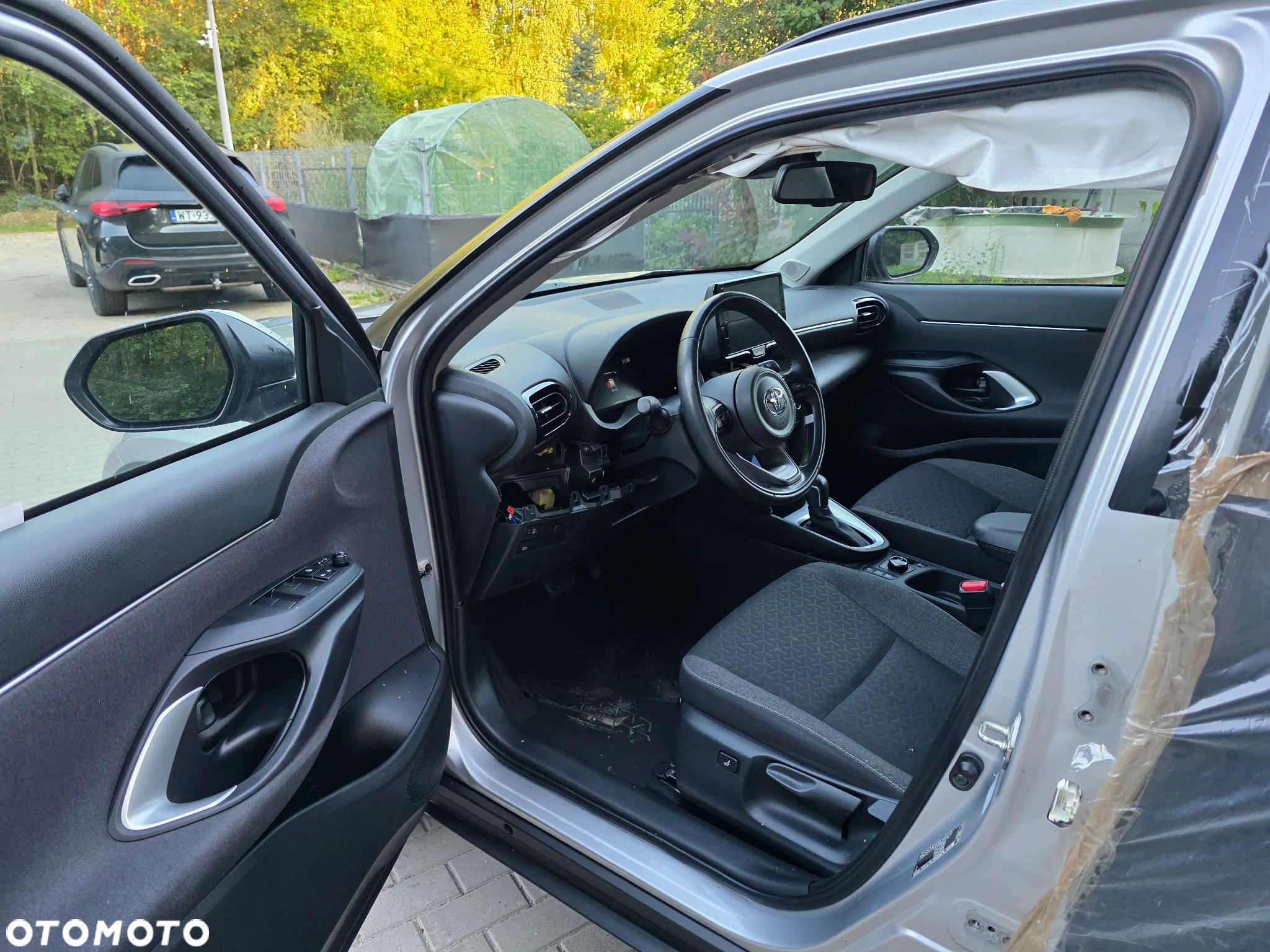 Toyota Yaris Cross Hybrid 1.5 Comfort 4x4 - 10