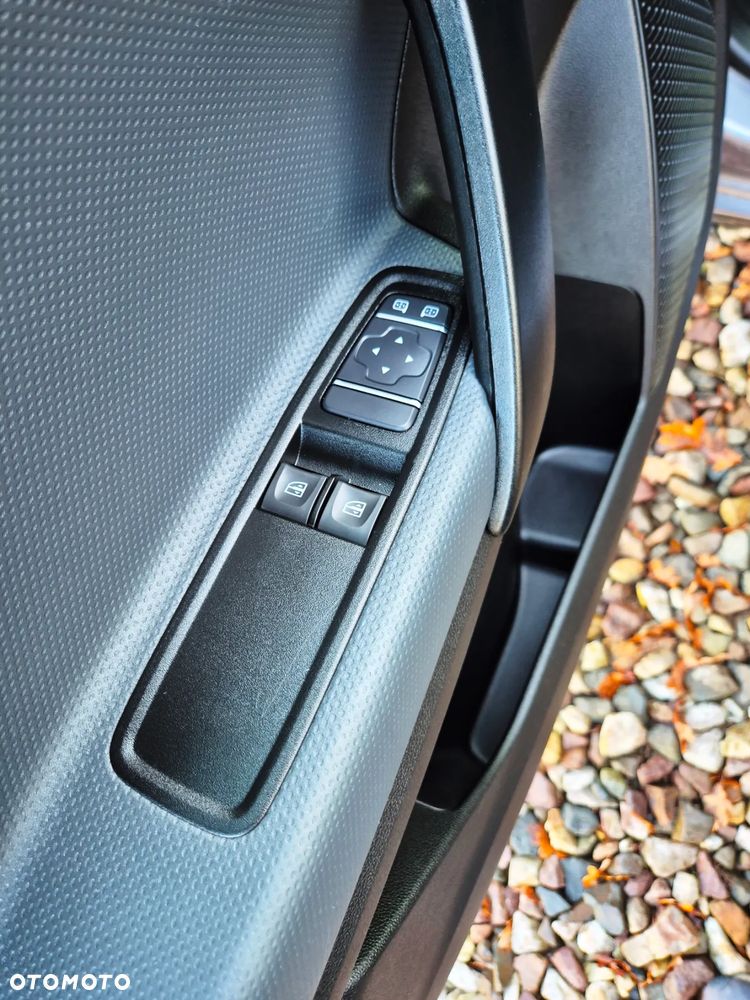 Mercedes-Benz Citan - 12