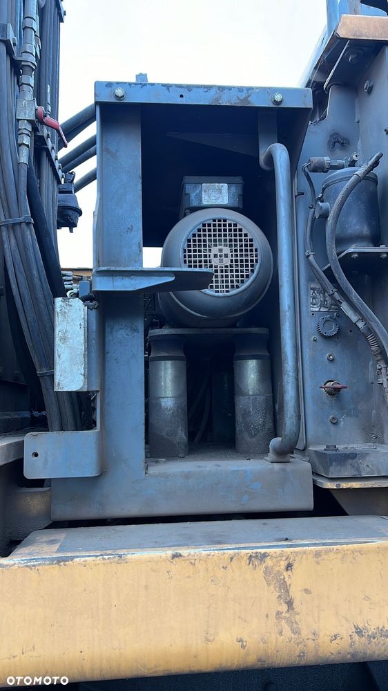 Liebherr 934 C Litronic - 12