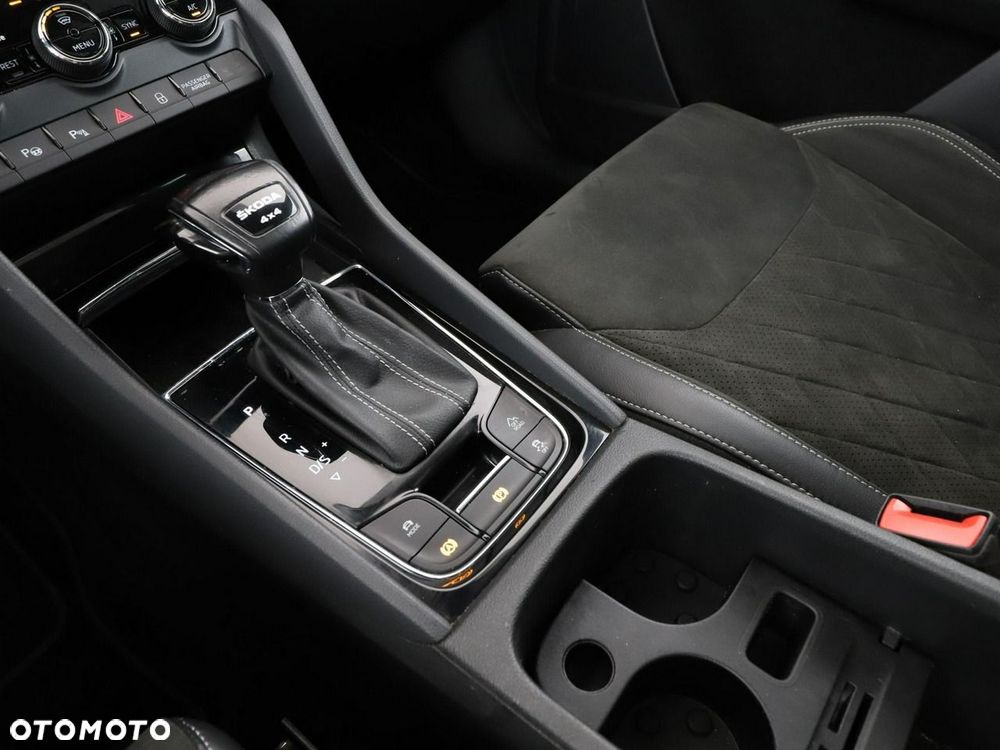 Skoda Kodiaq 2.0 TDI 4x4 DSG Sportline - 32