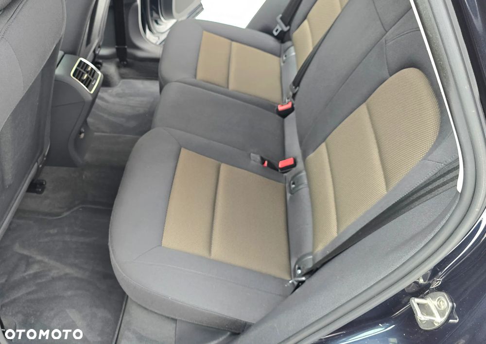 Audi Q3 2.0 TDI Edycja Specjalna - 9