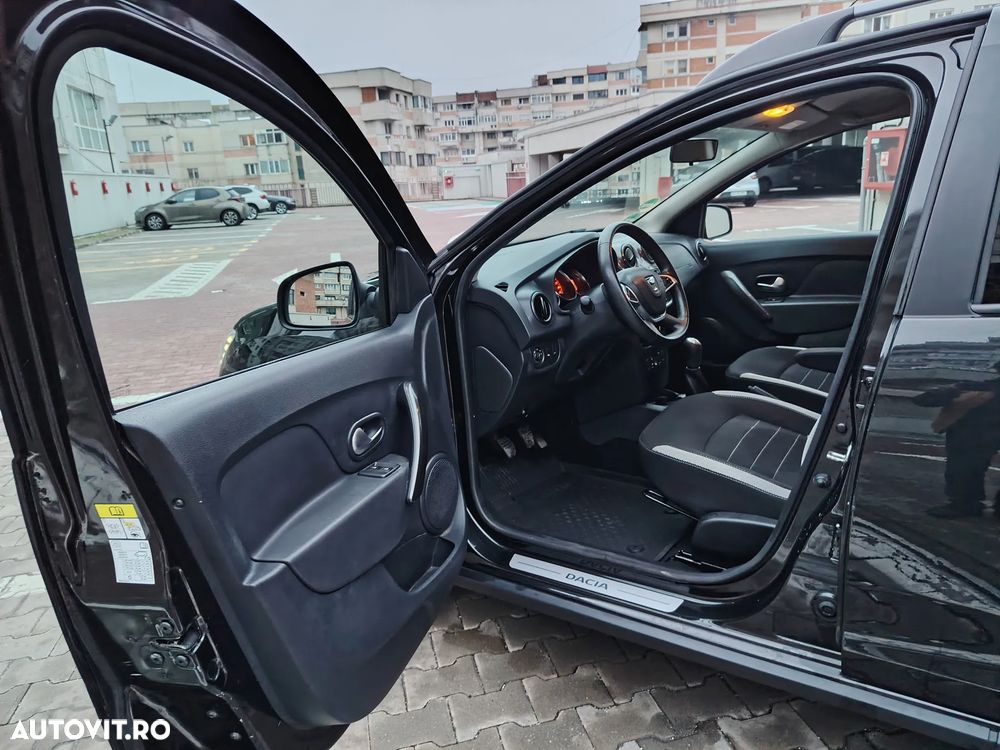 Dacia Logan Van TCe 90 (S&S) Stepway - 14