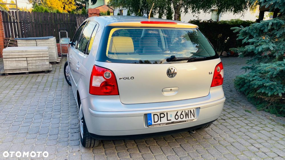 Volkswagen Polo - 11
