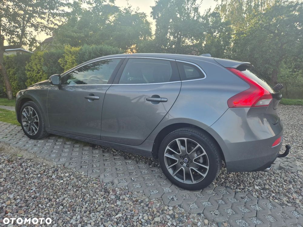 Volvo V40 D4 Summum - 5