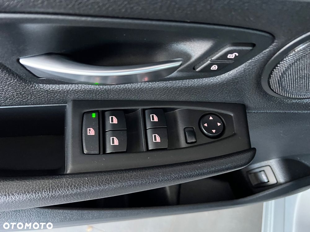 BMW Seria 2 218d Sport-Aut Luxury Line - 17