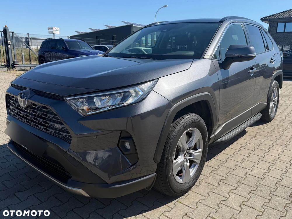 Toyota RAV4 - 2