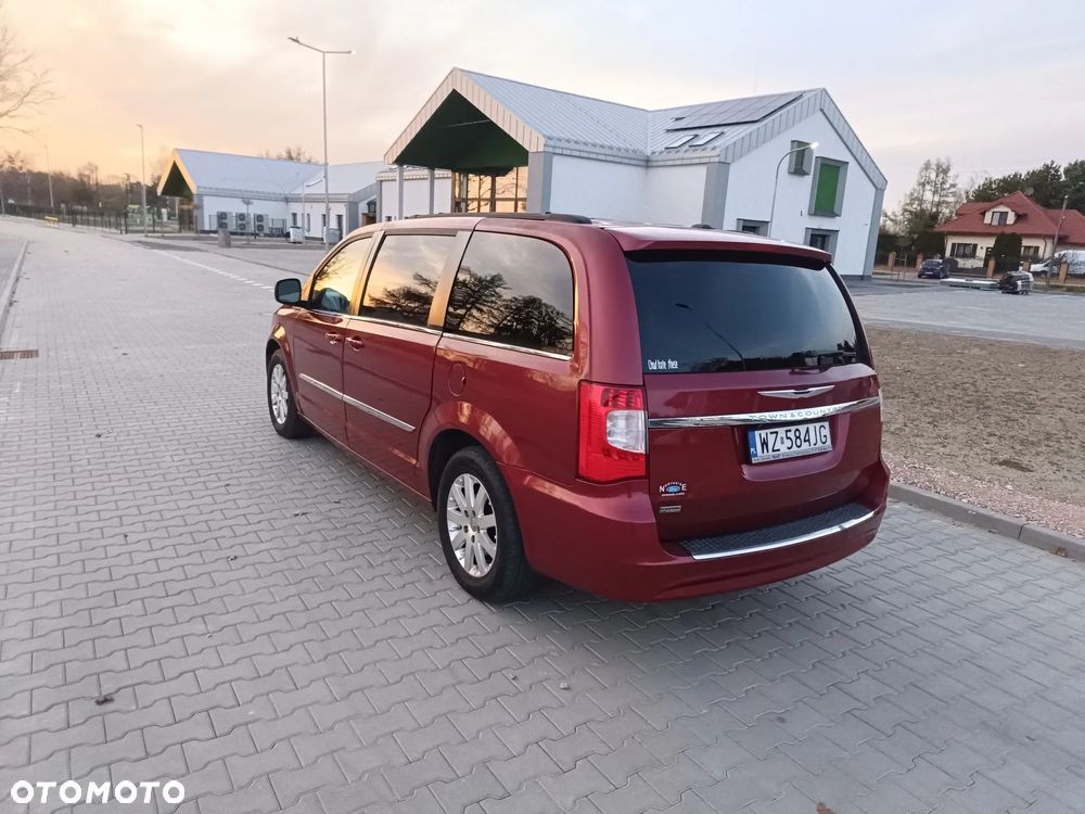 Chrysler Town & Country 3.6 Touring - 7