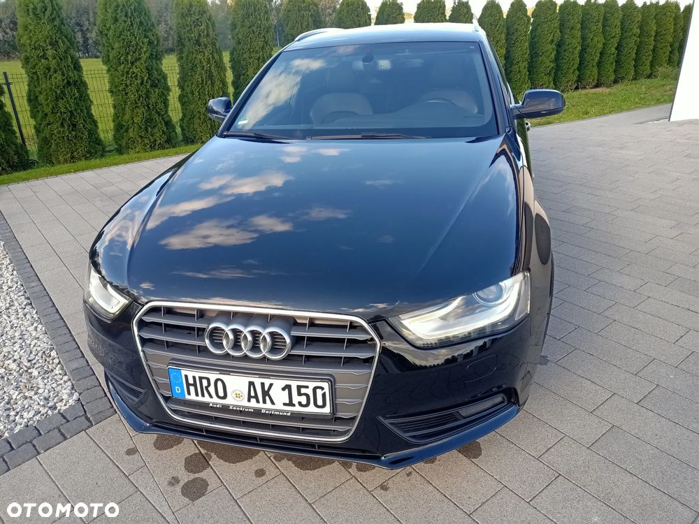 Audi A4 Avant 2.0 TDI DPF clean diesel S line Sportpaket - 1