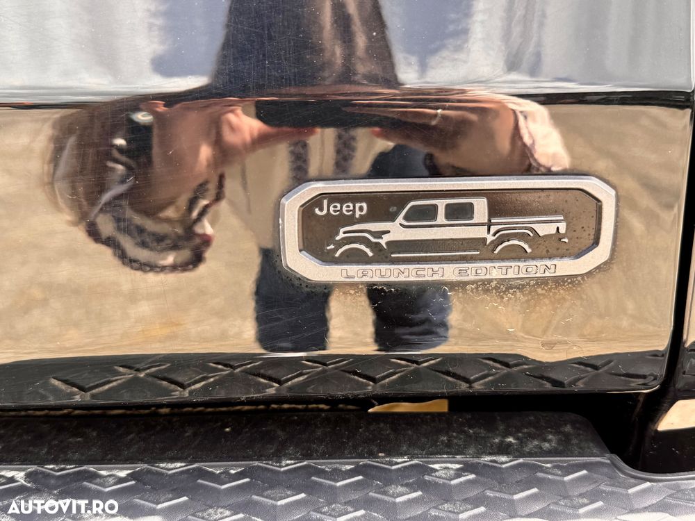 Jeep Gladiator 3.0L V6 AT8 4x4 264 CP Launch Edition - 3