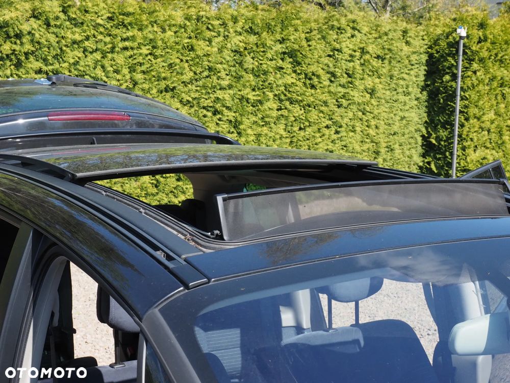Renault Espace 3.0 dCi Initiale - 10