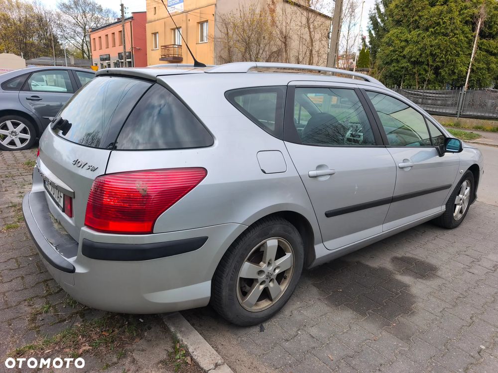 Peugeot 407 1.6 HDi Presence - 3