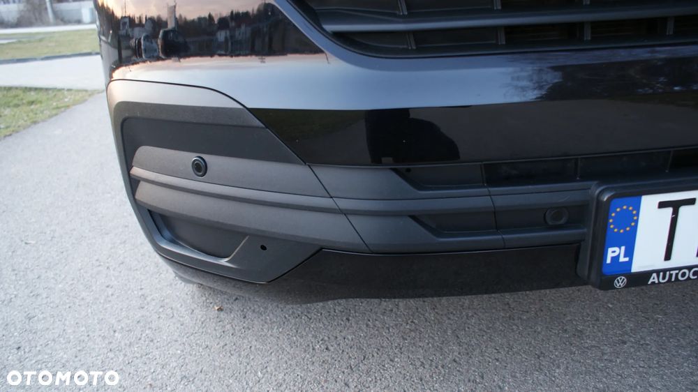 Volkswagen Caravelle - 37