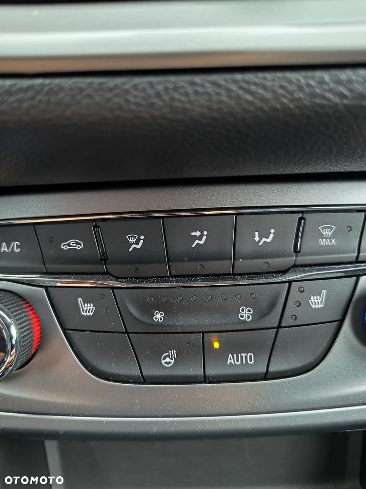 Opel Astra 1.5 CDTI Edition S&S - 22