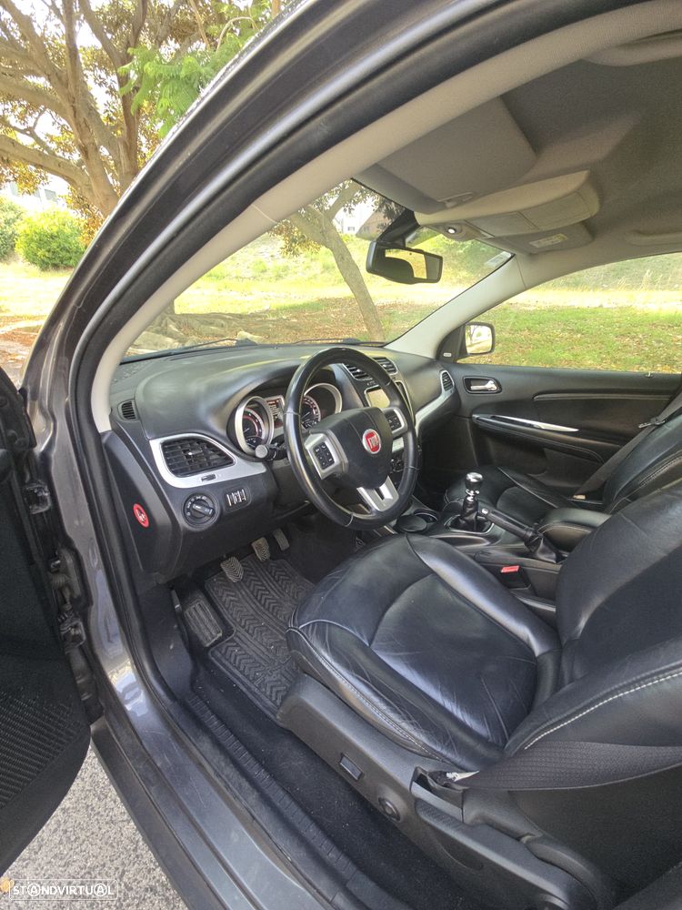 Fiat Freemont 2.0 M-Jet - 18