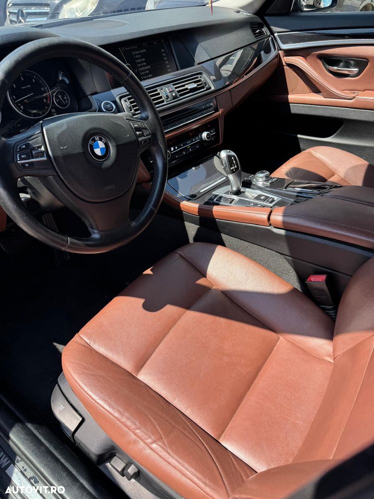 BMW Seria 5 530d xDrive - 3
