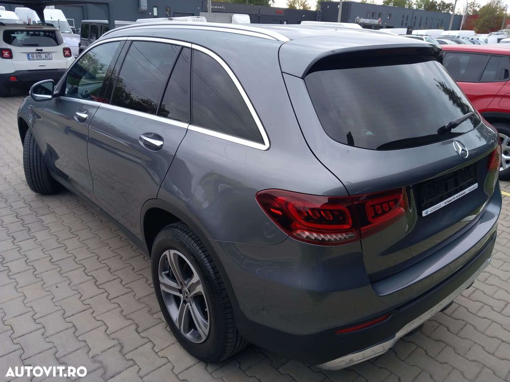 Mercedes-Benz GLC 300 d 4MATIC - 3