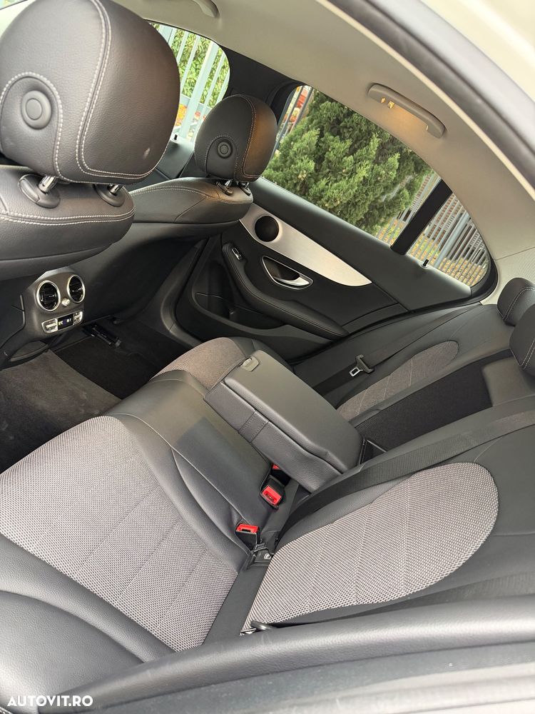Mercedes-Benz C 220 d 9G-TRONIC Avantgarde - 3