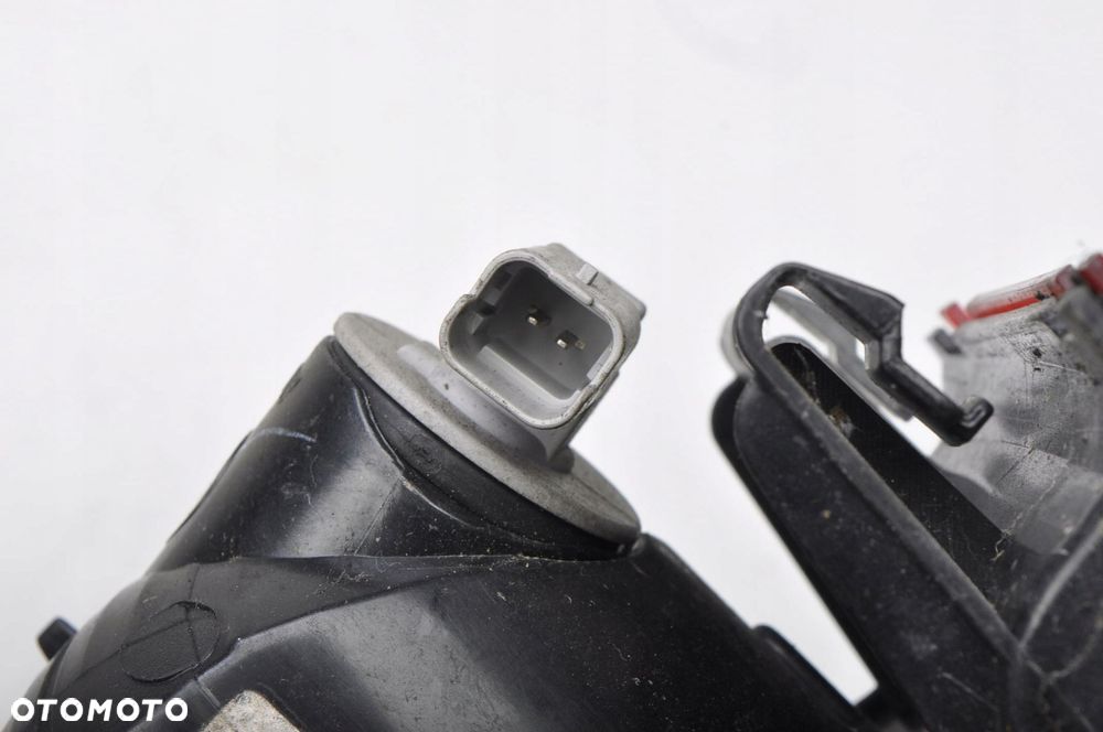 CITROEN C3 PICASSO LAMPA PRZECIWMGIELNA PRAWY TYŁ 9681820480 - 4