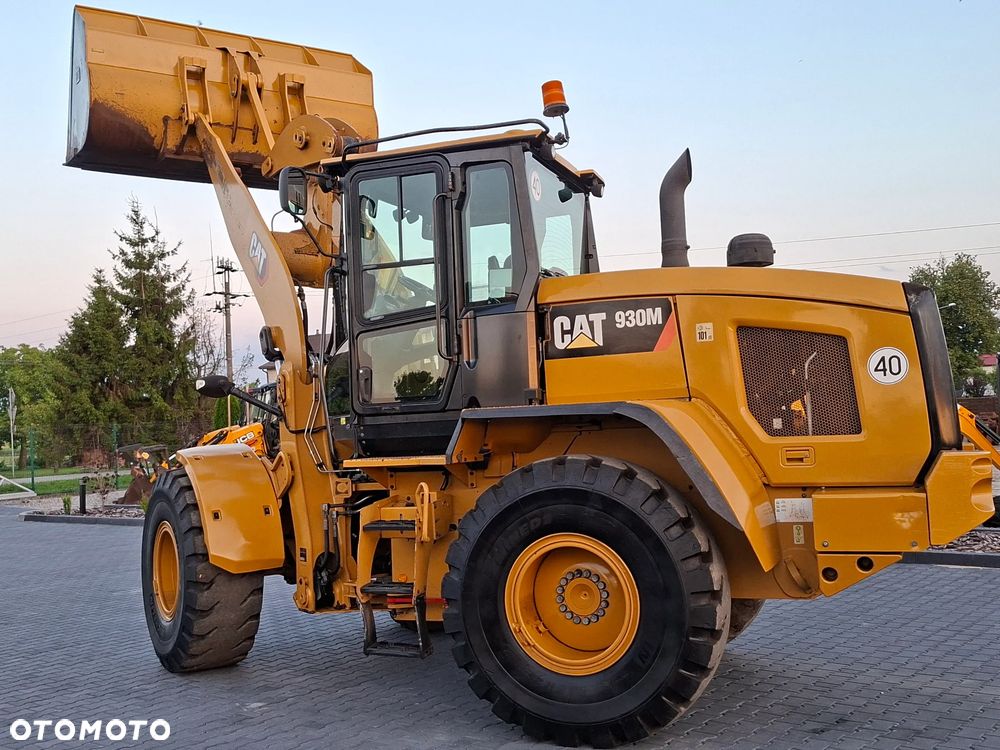Caterpillar CAT 930 M - 16