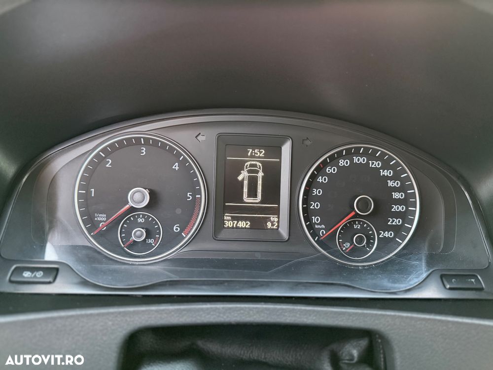 Volkswagen Transporter - 9