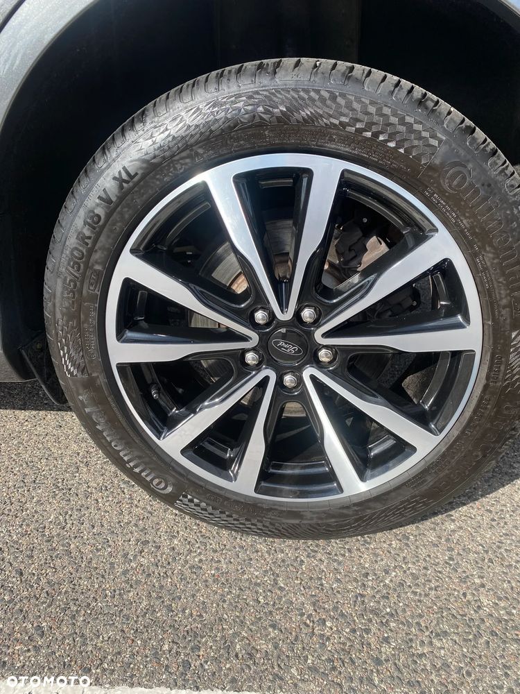 Ford Kuga - 24