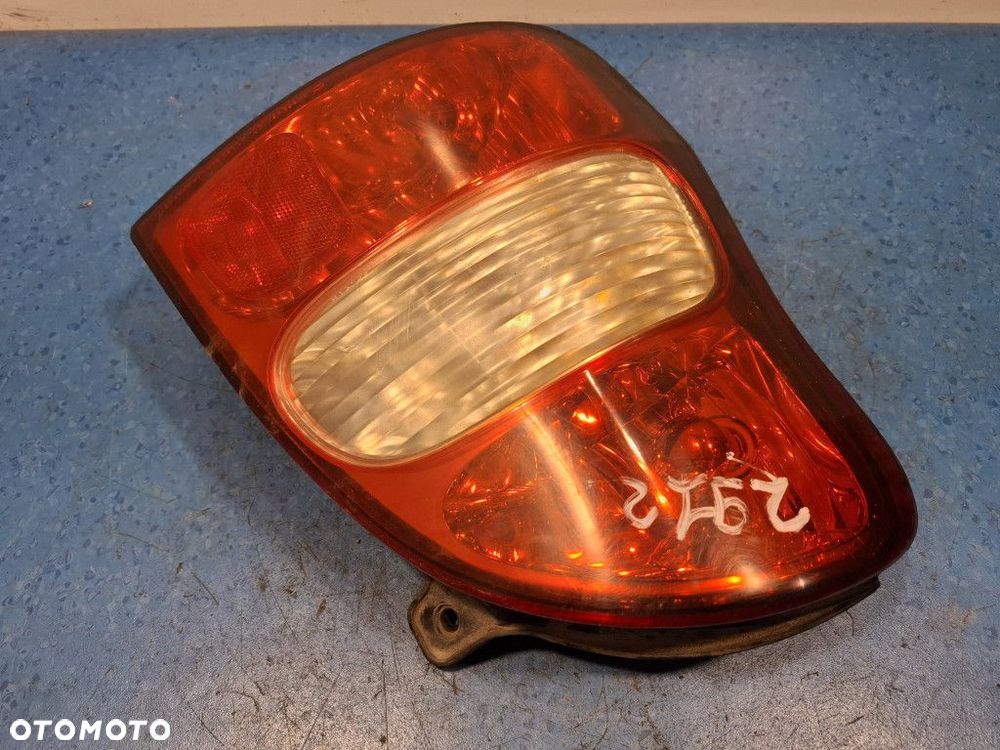 KIA CARNIVAL LAMPA TYŁ LEWA ZEWNĘTRZNA - 4