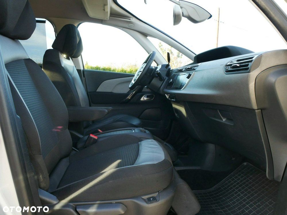 Citroën C4 Grand Picasso - 22