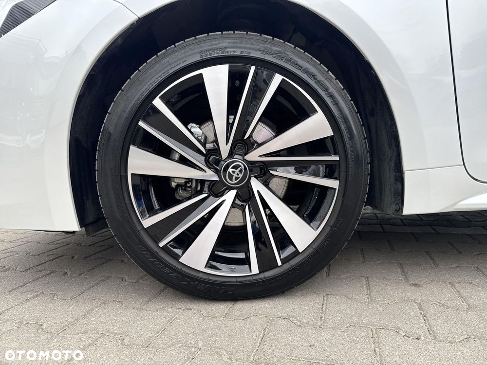 Toyota Corolla 1.8 Hybrid Style - 30