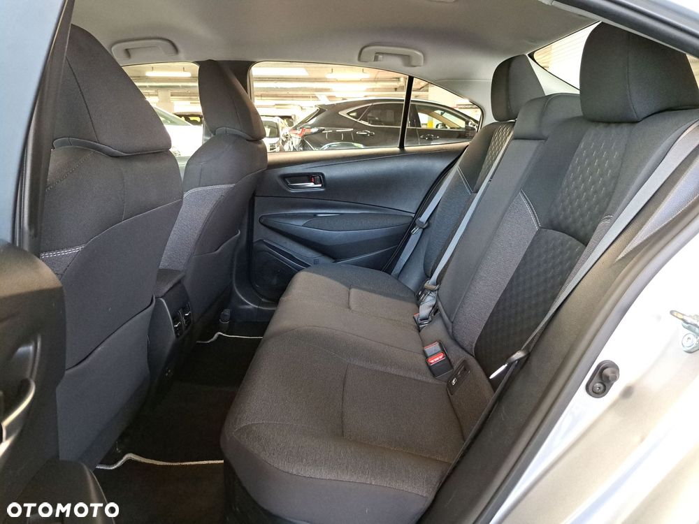 Toyota Corolla 1.8 Hybrid Comfort - 13