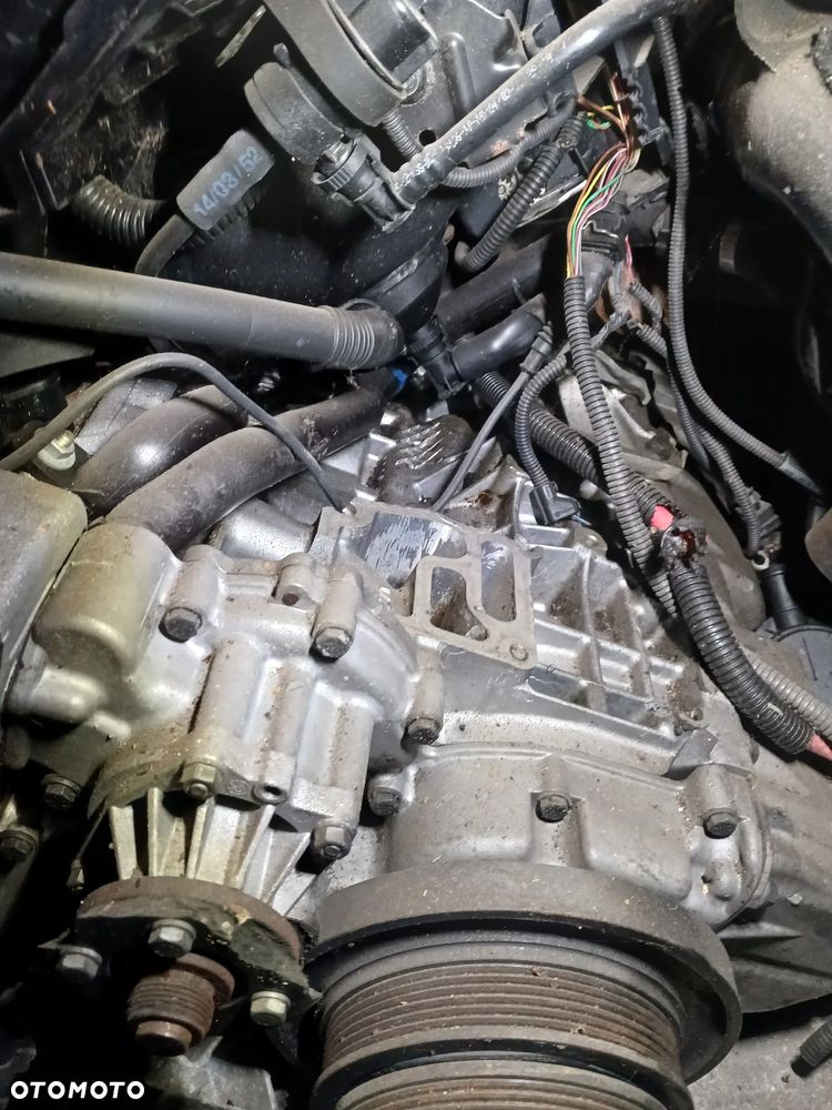Silnik BMW M54B24 E60 - 2