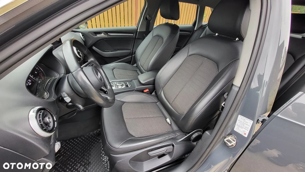 Audi A3 Sportback - 13