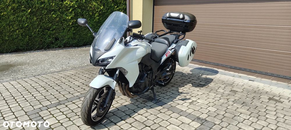 Honda CBF - 1