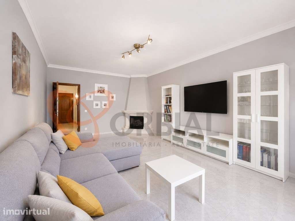 Excelente Apartamento T2 para Venda em Albufeira - Grande imagem: 2/14