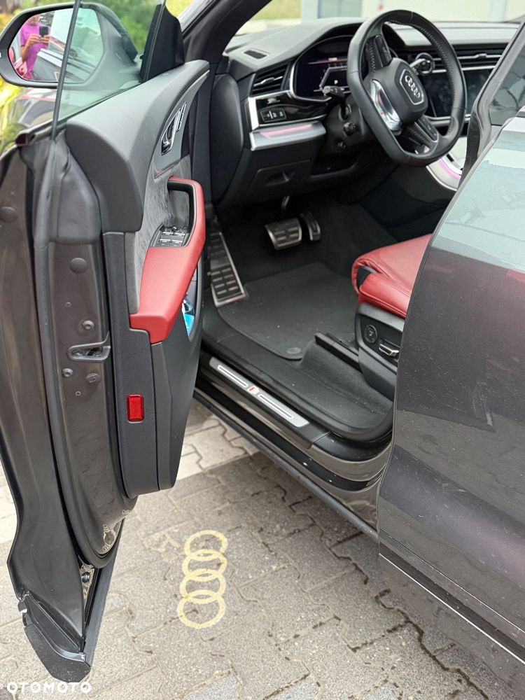 Audi SQ8 - 33