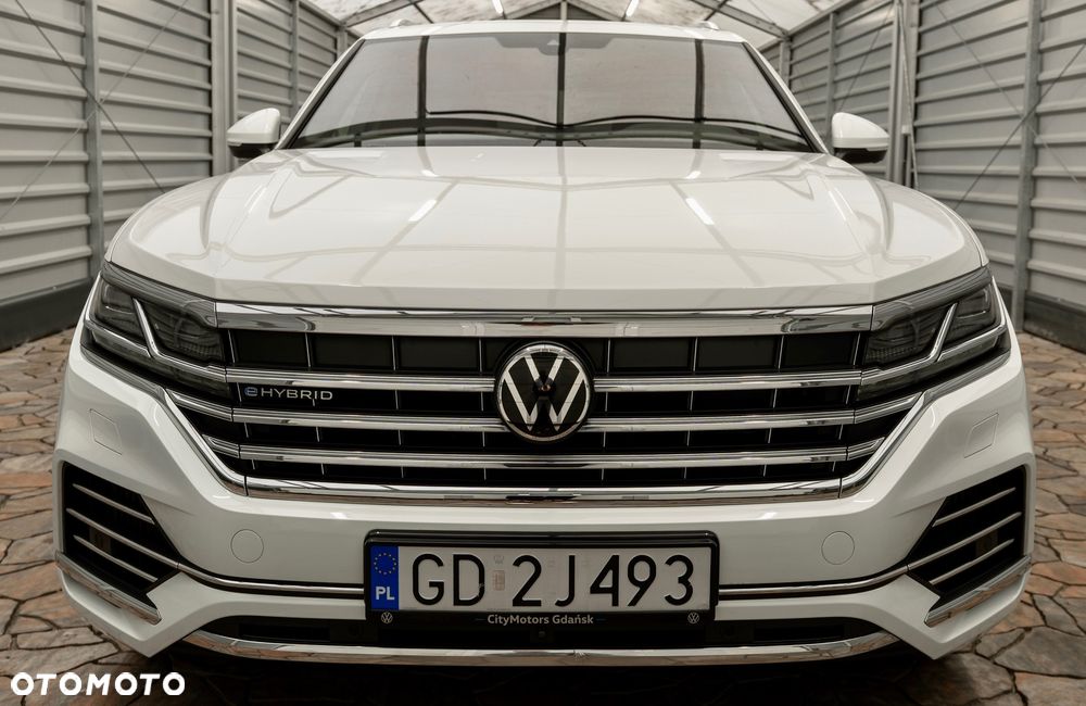 Volkswagen Touareg 3.0 V6 TFSI Plug-In Hybrid 4Mot Elegance - 1