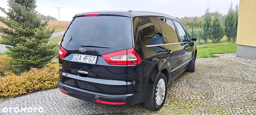 Ford Galaxy - 4